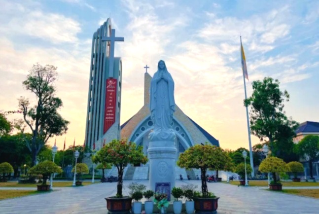 Yen Dai Church