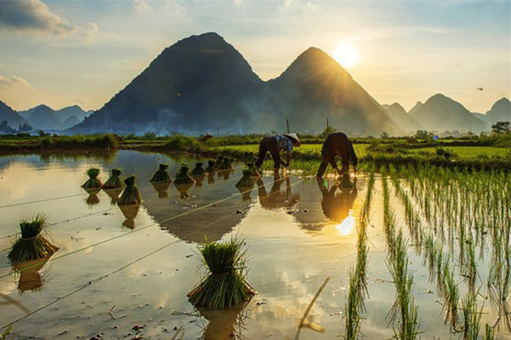 Bac Son Valley Photo Tour