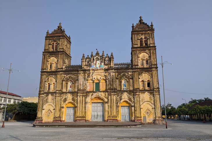 Bui Chu Cathedral 