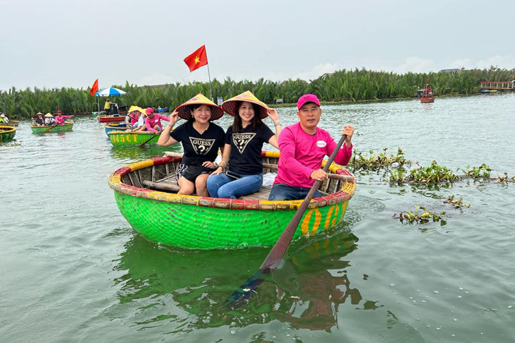 Central Vietnam tour 