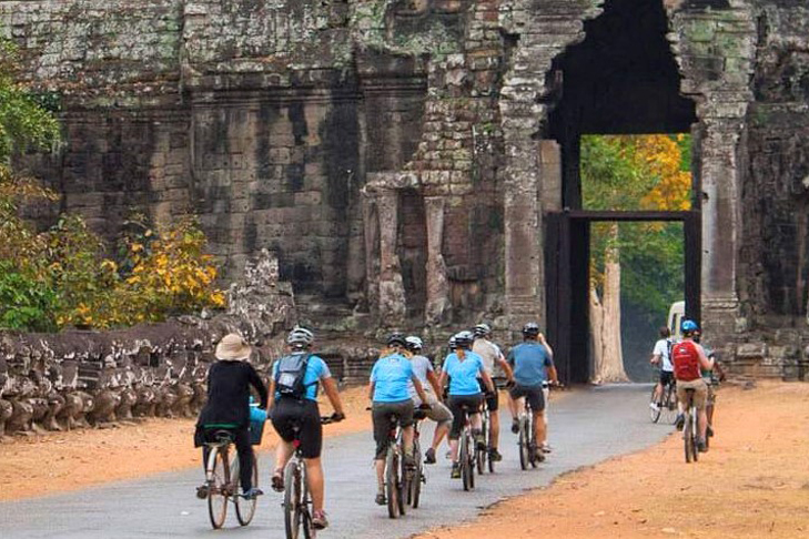 Siem Reap biking tour